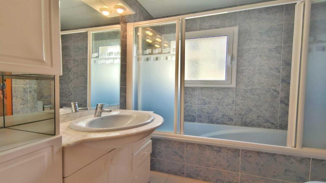 Vacay Apartamento Costamar, A Pasos De La Playa En Costa Brava , L' Escala מראה חיצוני תמונה